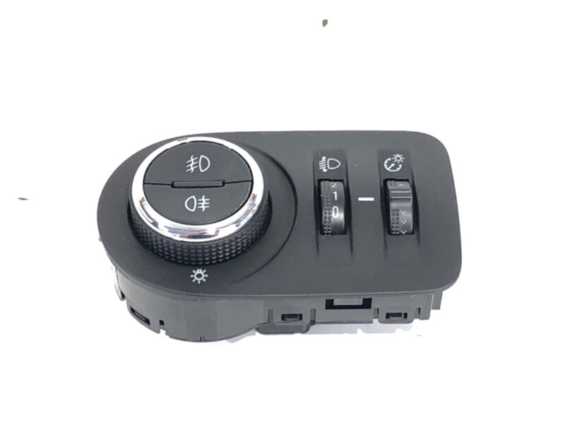 Spínač svetiel Opel Astra K Sports Tourer (B16) 2015 - 2022 39050757