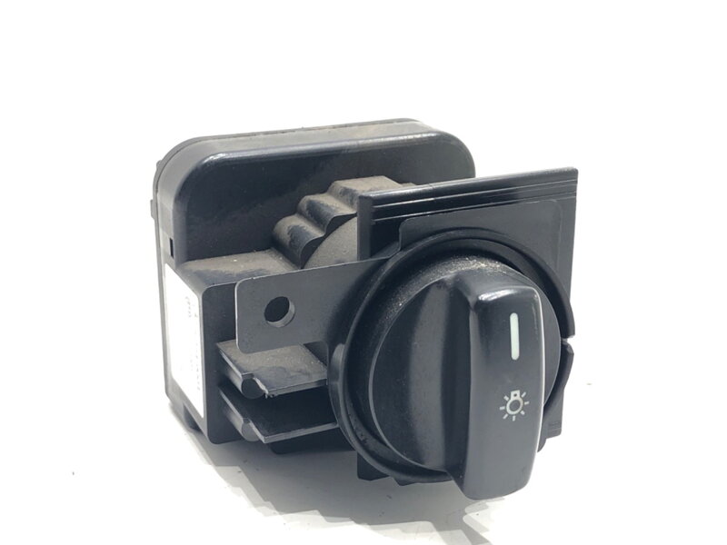 Spínač svetiel Mercedes-benz Class B Sports Tourer (W245) 2005 - 2011 1695451004