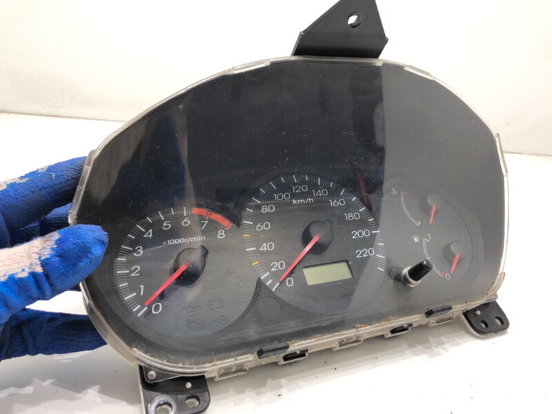 Tachometer budíky Honda Civic VII Hatchback (EU, EP, EV) 2000 - 2006 HR0287055