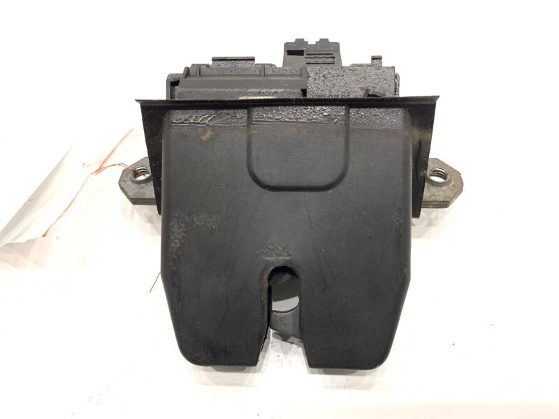 Zámok veka batožinového priestoru zadný Ford Focus II Turnier (DA_, FFS, DS) 2004 - 2012 8M51-R442066-AC