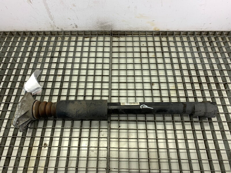 Tlmič pravý zadný BMW 2 Active Tourer (F45) 2013 - 2022 6874465