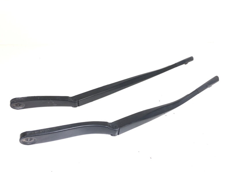 Stierač sada predný BMW 7 (F01, F02, F03, F04) 2008 - 2015