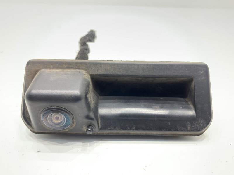 Kľučka veka batožinového priestoru zadná Skoda Fabia III (NJ3) 2014 - 2022 6V0827566G