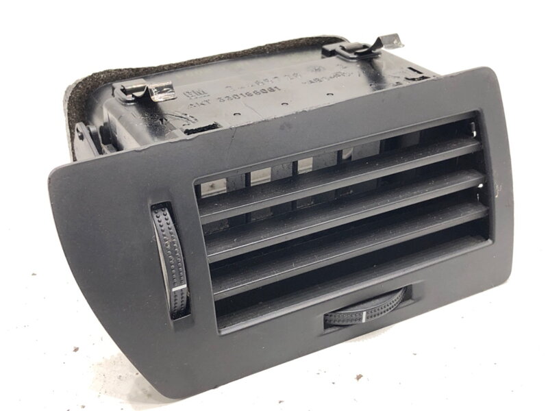 Mriežka ventilácie ľavá predná Opel Astra H Kombi (A04) 2004 - 2014 24465728