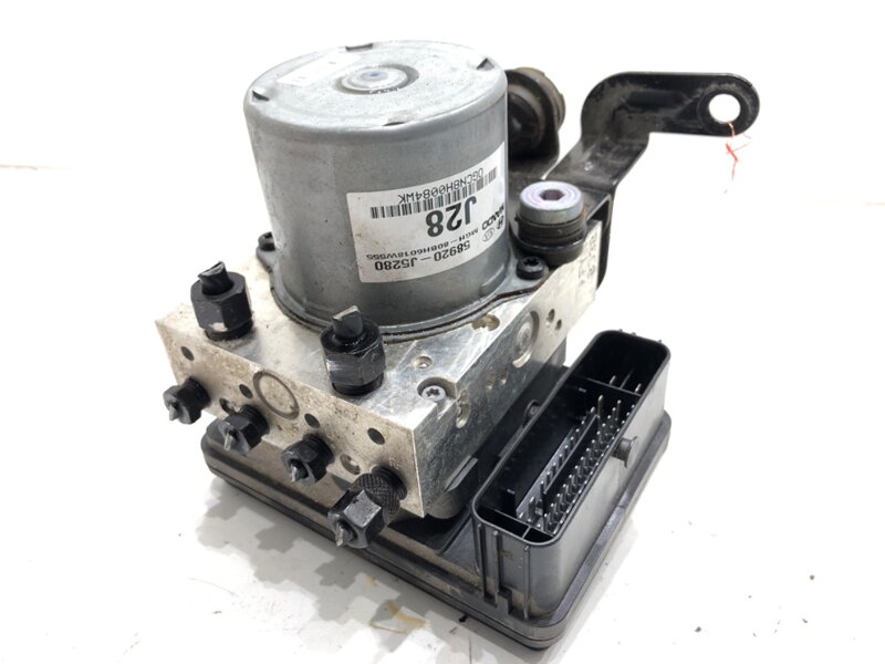 Čerpadlo KIA Stinger (CK) 2017 - 2022 58920-J5280