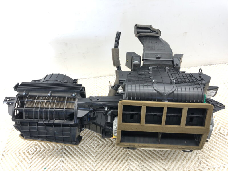 Radiátor kúrenia kompletná kombajn KIA Stinger (CK) 2017 - 2022