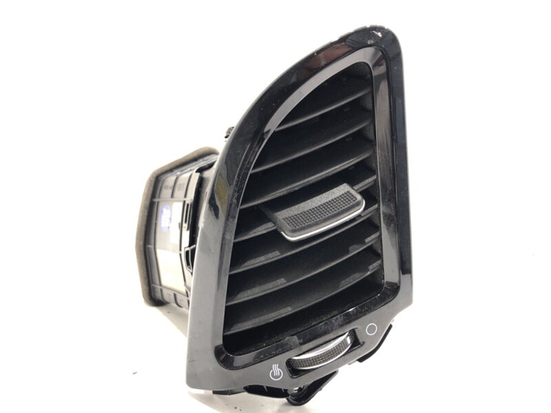 Mriežka ventilácie pravá predná KIA Stinger (CK) 2017 - 2022 97490J5000