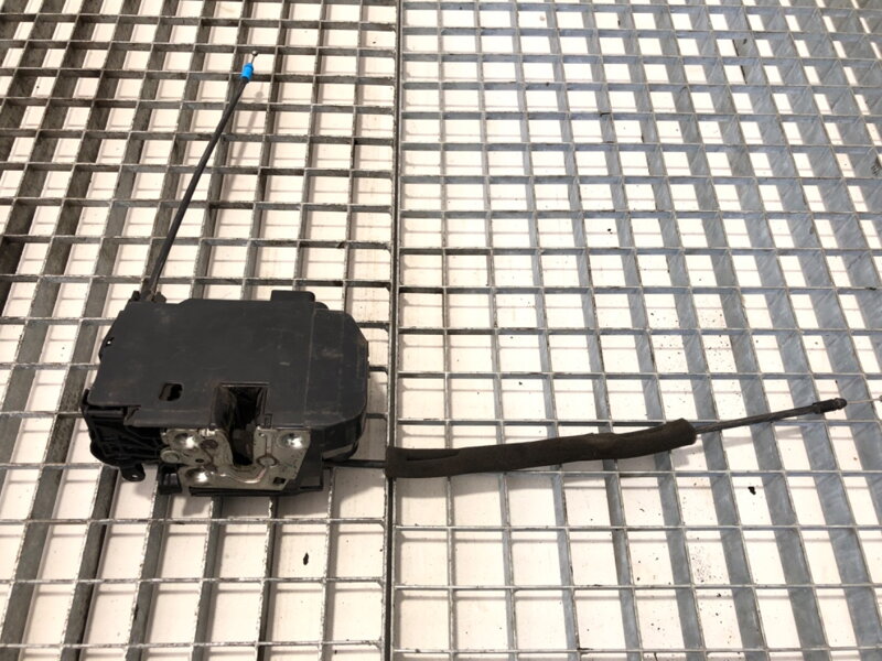 Zámok dverí zadných Iveco Daily VI Autobus 2014 - 2022 5803083741C