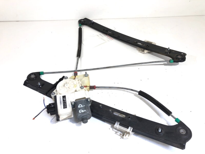 Sťahovačka okna pravá predná BMW X3 (E83) 2003 - 2011 0130822222