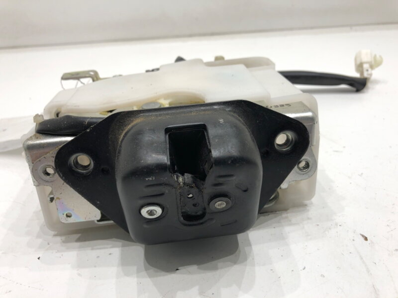 Zámok veka batožinového priestoru zadný Honda Cr-v IV (RM_) 2012 - 2022