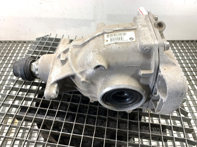 Diferenciál zadný BMW 5 (G30, F90) 2016 - 2022 8618720