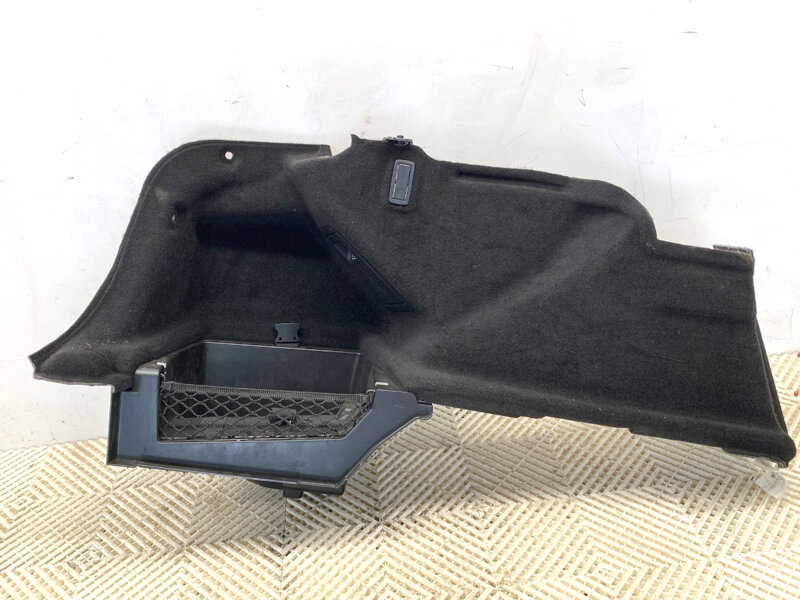 Tapacír kufra ľavý BMW 5 (G30, F90) 2016 - 2022 7373581