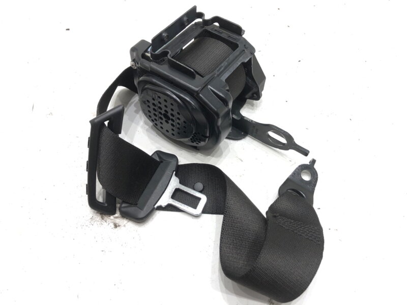 Bezpečnostný PÁS ľavý zadný BMW 5 (G30, F90) 2016 - 2022 7429999