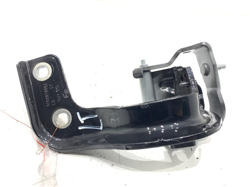 Pánt veka batožinového priestoru zadný ľavý Audi Q5 (8RB) 2008 - 2017 8R0827299A