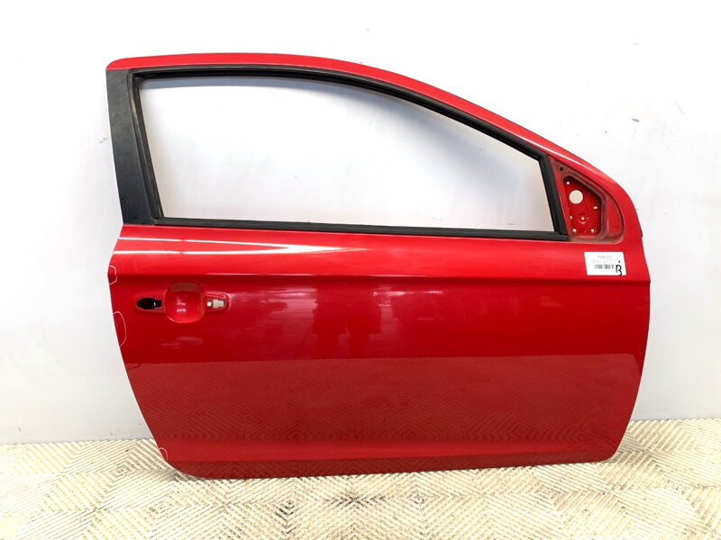 Dvere pravé predné Hyundai I20 I (PB, PBT) 2008 - 2022