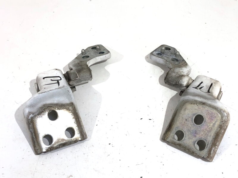 Pánty dvere zadné pravé Citroen Berlingo (ER_, EC_) 2018 - 2022