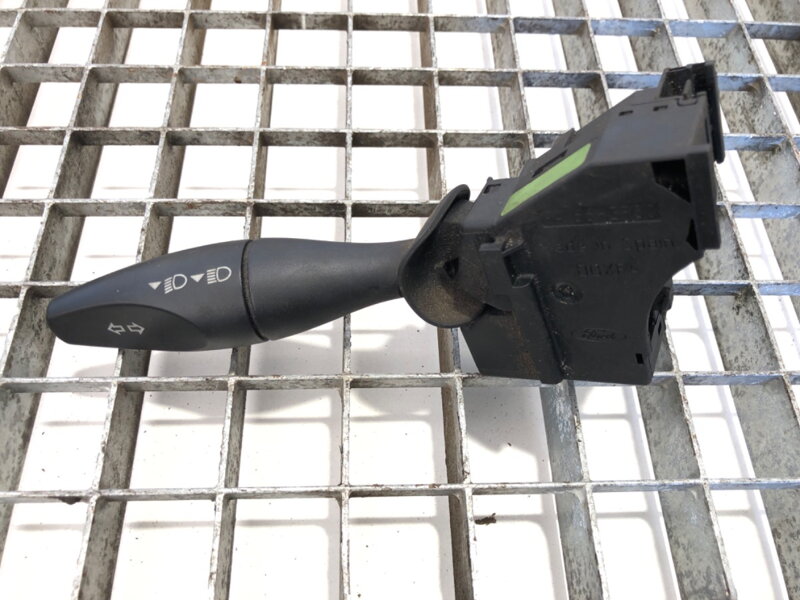 Prepínač smeroviek Ford Transit Autobus (FD_ _, FB_ _, FS_ _, FZ_ _, FC_ _) 2000 - 2006