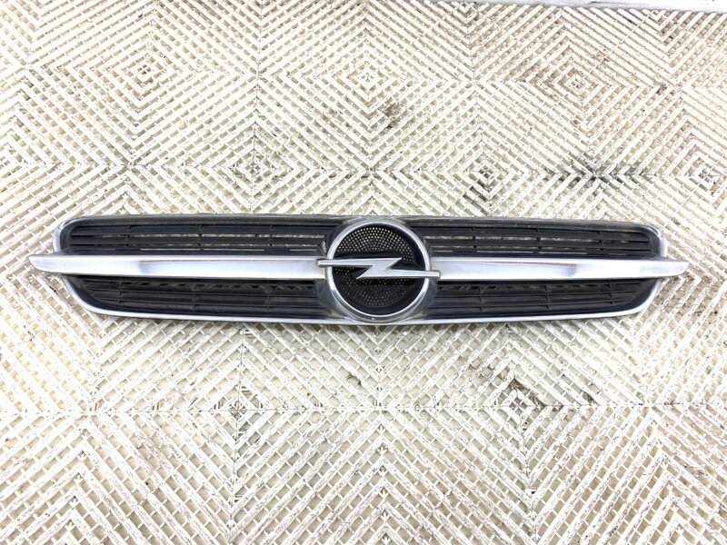 Maska chladiča grill Opel Vectra C (Z02) 2002 - 2009