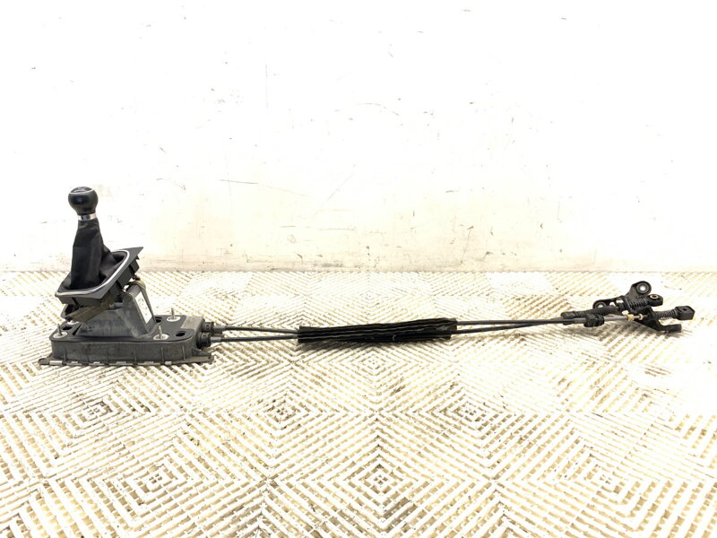 Riadiaca páka volič prevodovky VW Golf VI (5K1) 2008 - 2014 5K0711049C