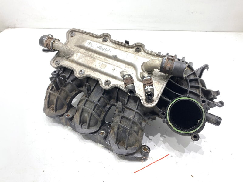 Sacie potrubie Skoda Fabia III (NJ3) 2014 - 2022 04C145749A