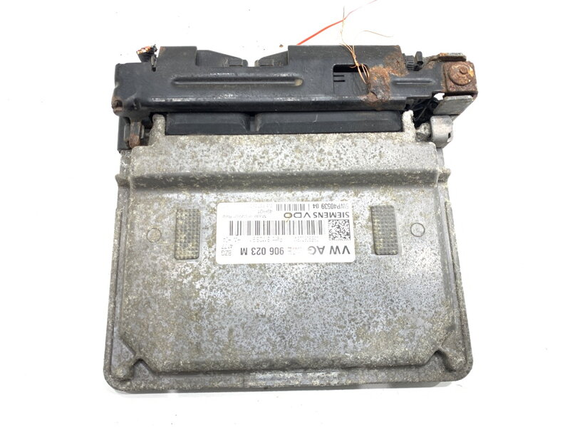 Riadiaca jednotka motora Seat Ibiza IV (6J5, 6P1) 2008 - 2017 03E906023M