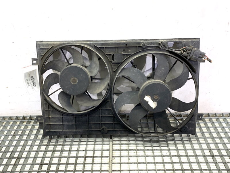Ventilátor chladiča Seat Altea (5P1) 2004 - 2022 1K0121207J