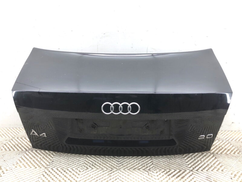 Veko batožinového priestoru kufor zadný Audi A4 B6 (8E2) 2000 - 2005