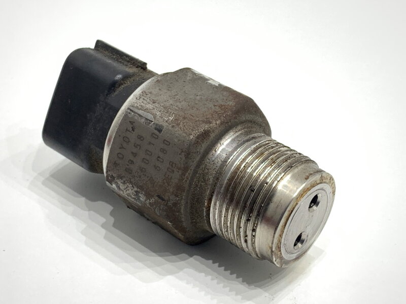 Snímač tlaku paliva Toyota Corolla (_E12_) 2001 - 2007 89458-600101