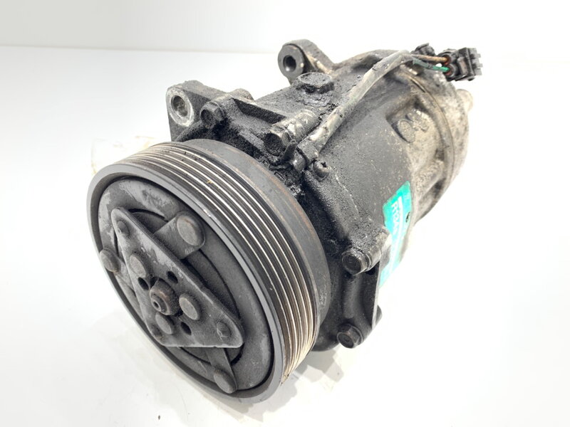 Kompresor klimatizácie Audi A3 (8L1) 1996 - 2006 1J0820803A