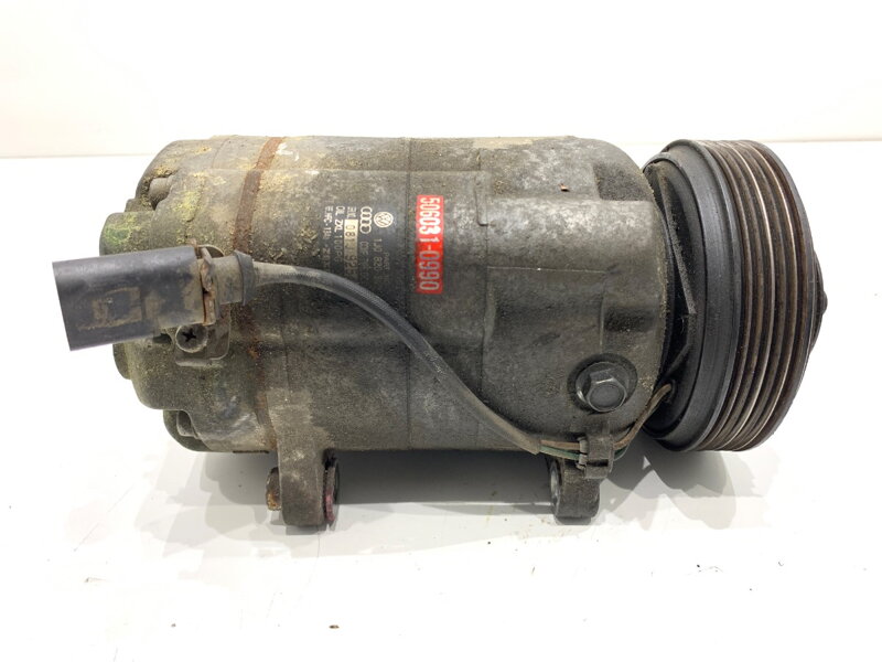 Kompresor klimatizácie Audi A3 (8L1) 1996 - 2006 1J0820803G
