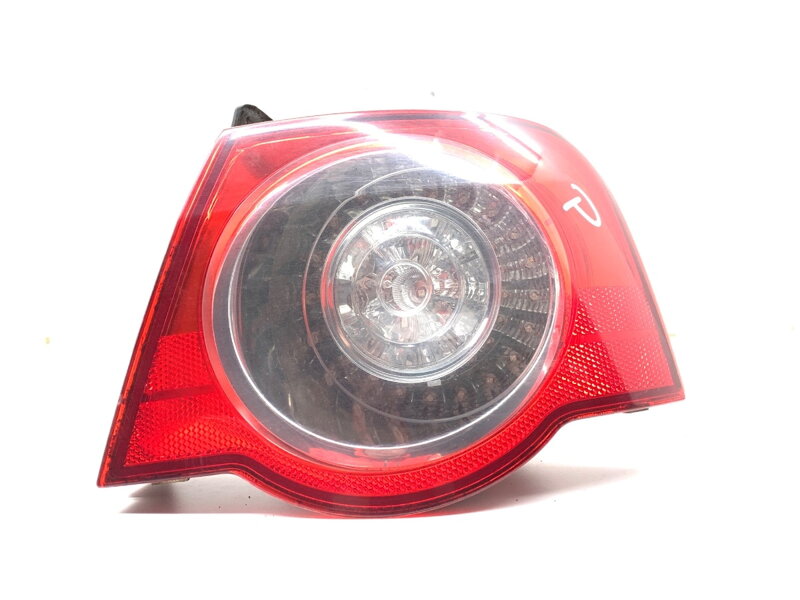 Svetlo pravé zadné VW Passat B6 (3C2) 2005 - 2010