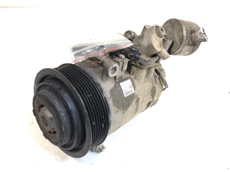 Kompresor klimatizácie Mercedes-benz Class C (W204) 2007 - 2015 A0012304911