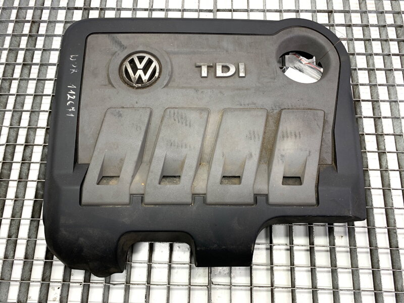 Veko / kryt motora VW Polo V (6R1, 6C1) 2009 - 2022