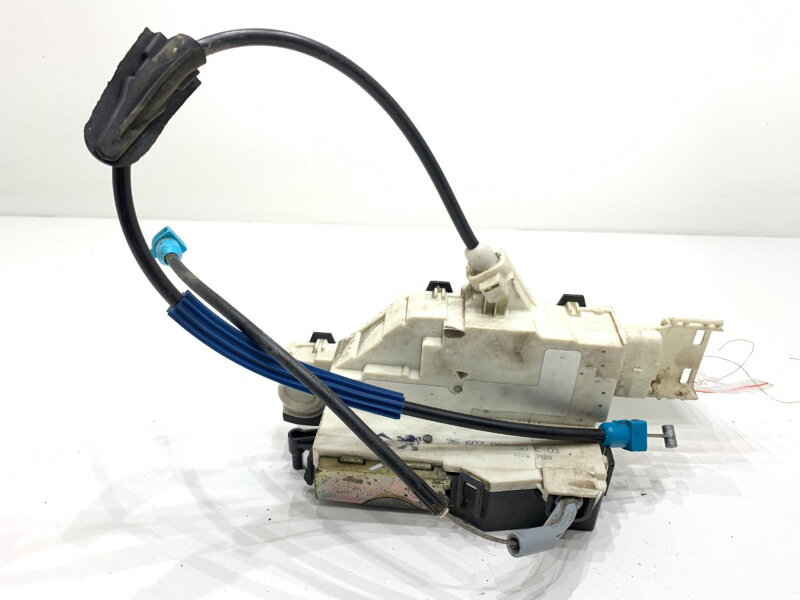 Zámok dverí pravý zadný Citroen C4 I (LC_) 2004 - 2014 9660700080