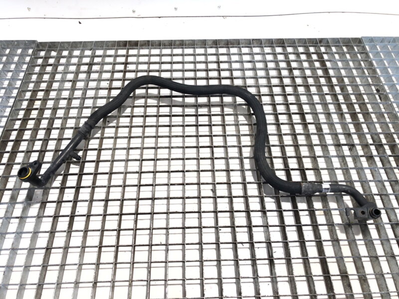 Hadica klimatizácie Scania L , P , G , R , S - Series 2016 - 2022 2608754