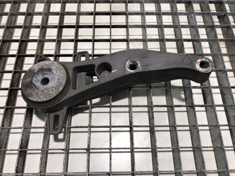 Konzola chladiča Scania L , P , G , R , S - Series 2016 - 2022 2630546