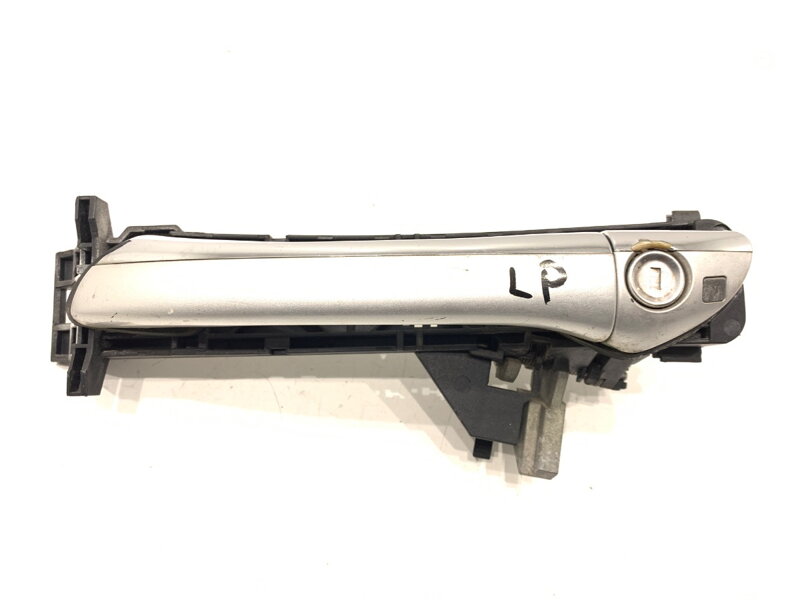 Kľučka vonkajšia ľavá predná Mercedes-benz Class S (W220) 1998 - 2005