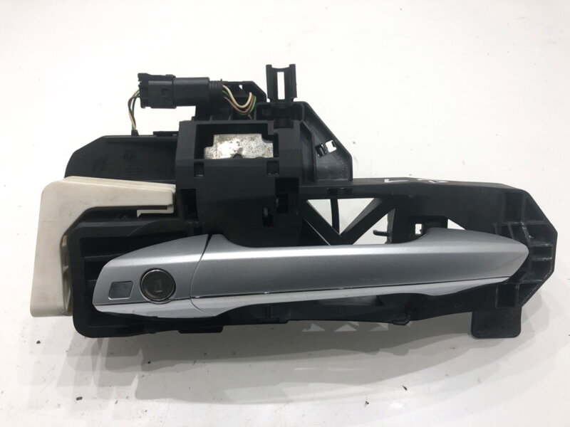 Kľučka vonkajšia ľavá predná Mercedes-benz Class S (W221) 2005 - 2013