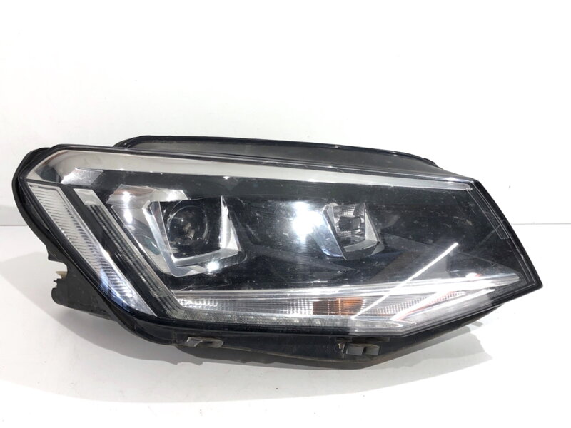 Svetlo pravé predné VW Caddy IV (SAA, SAH) 2015 - 2022 2K1941032B