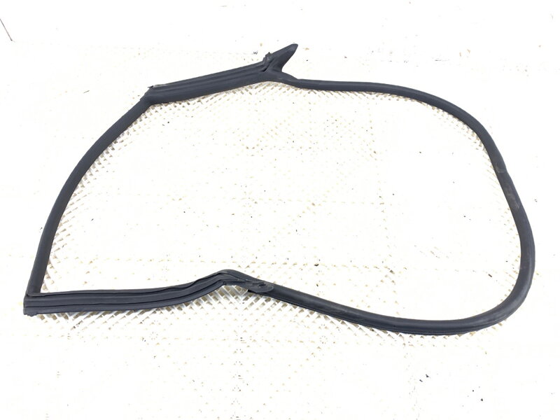 Tesnenie dverí zadné ľavé Audi A7 Sportback (4KA) 2017 - 2022