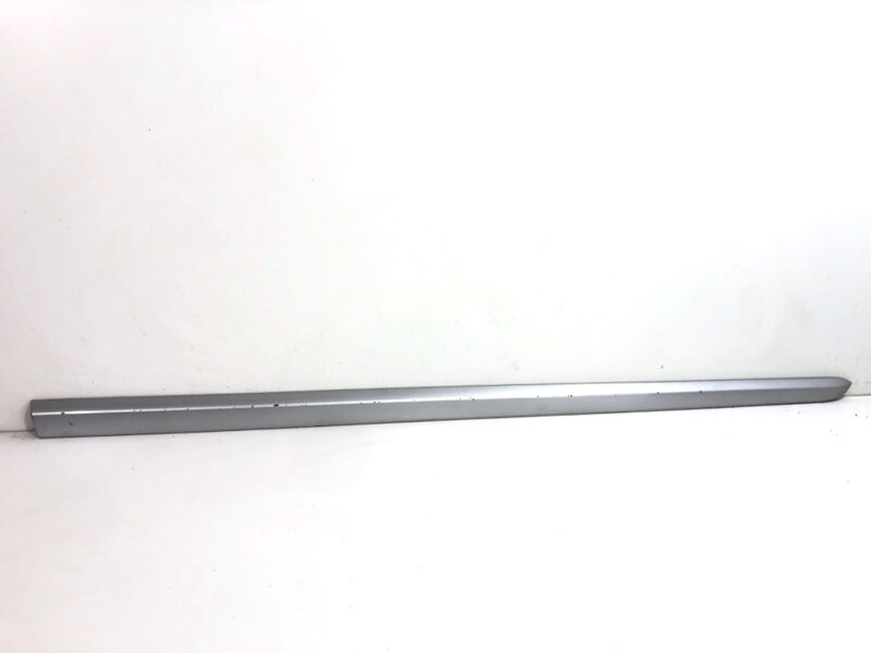 Lišta dverí pravá predná Peugeot 407 Coupe (6C_) 2005 - 2022 9651367177