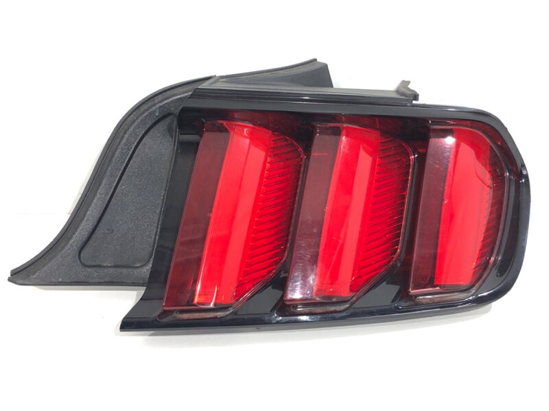 Svetlo pravé zadné Ford USA Mustang Coupe 2014 - 2022 GR3B-13B504-A