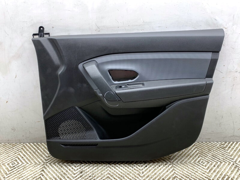 Tapacír dverí pravý predný Renault Express 2021 - 2022