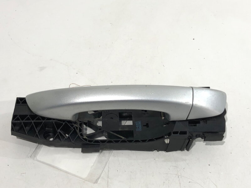 Kľučka vonkajšia pravá zadná Seat Alhambra (710, 711) 2010 - 2022