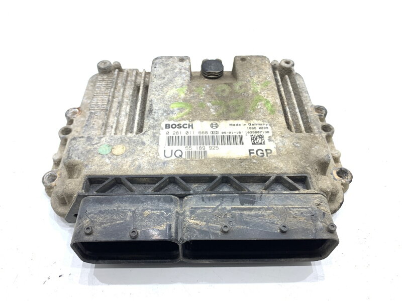 Riadiaca jednotka motora Opel Astra H (A04) 2004 - 2014 55189925 0281011668