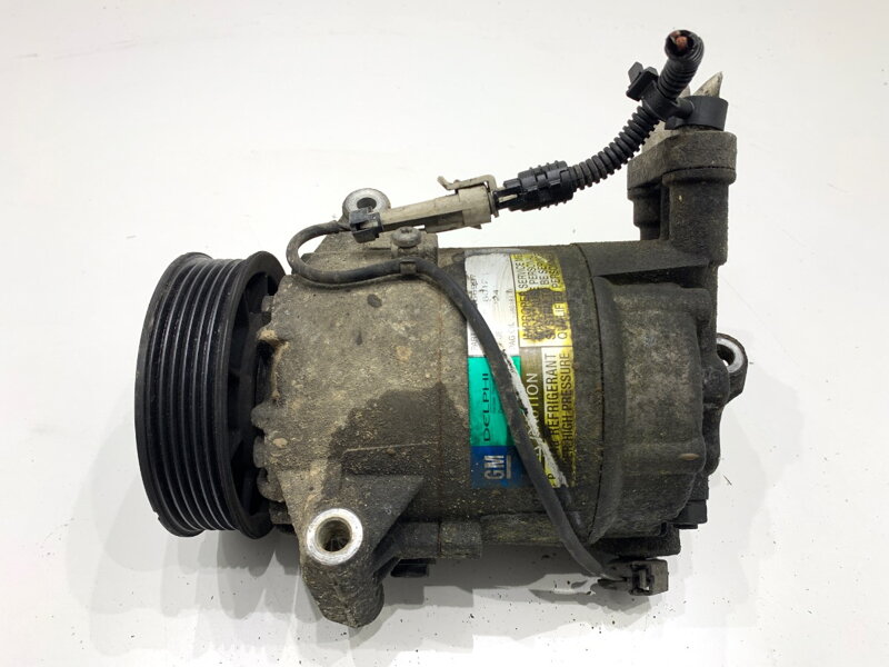 Kompresor klimatizácie Opel Astra H (A04) 2004 - 2014