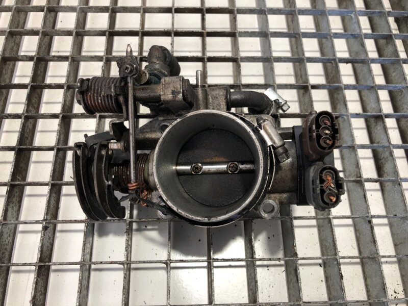 Škrtiaca klapka Nissan Pathfinder II (R50) 1995 - 2005 RTQ60-09