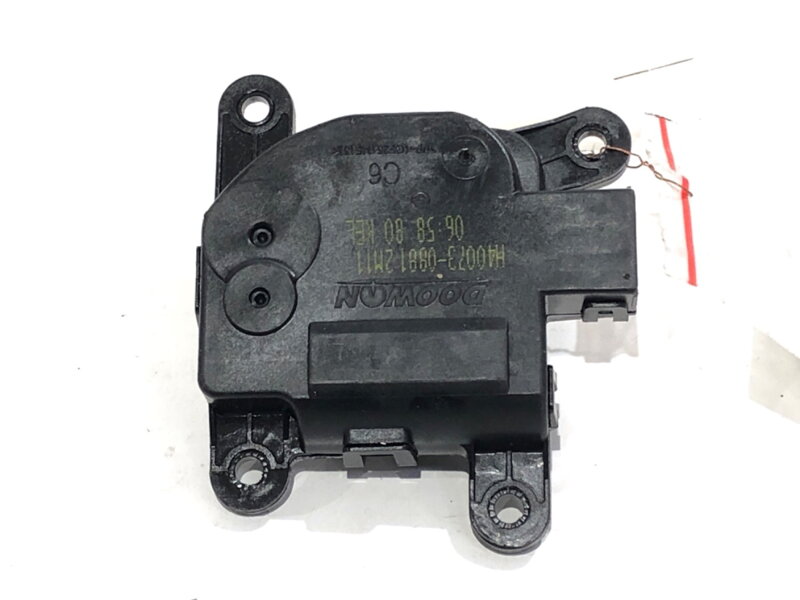 Motor radiátora kúrenia Hyundai Kona (OS, OSE, OSI) 2017 - 2022 H40073-0881