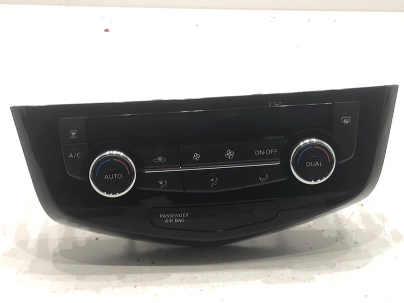 Panel ovládania ventilácie Nissan Qashqai II SUV (J11, J11_) 2013 - 2022 275004EA0A