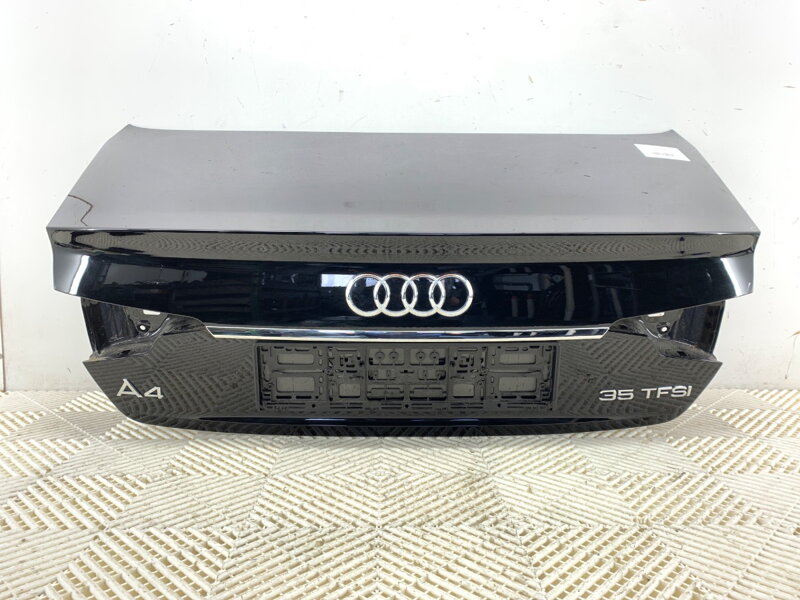 Veko batožinového priestoru kufor zadný Audi A4 B9 (8W2, 8WC) 2015 - 2022